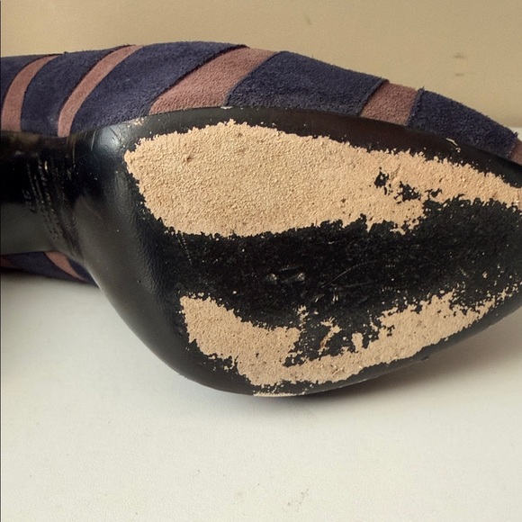 Bruno Magli Women's Ankle Boots in Navy and Brown - Picture 13 of 14